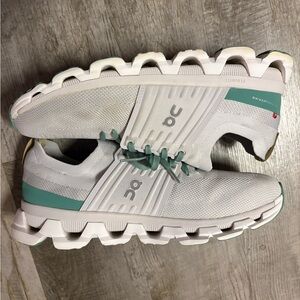 On Running Men’s Cloudswift Running Shoes - White and Green